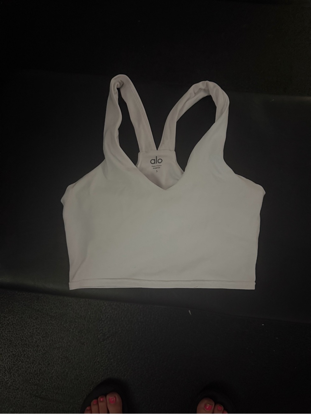 ALO Yoga White V-Neck Racerback Sports Bra